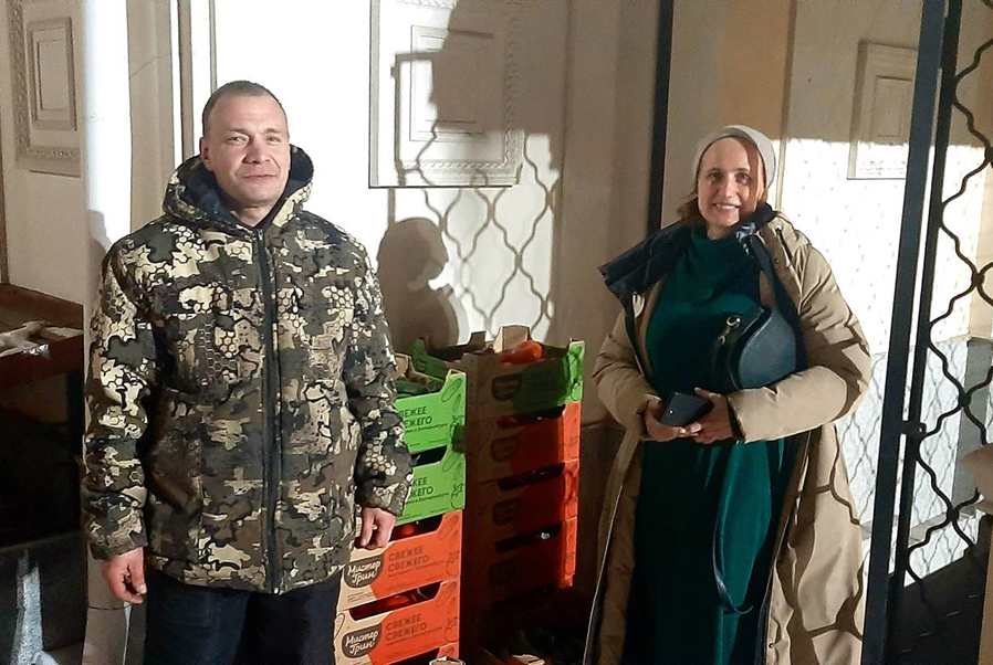 В преддверии Рождества Христова волонтеры фонда развезли овощи по храмам Екатеринбурга